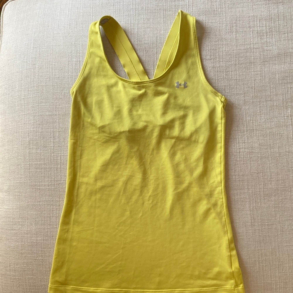 Women’s HeatGear Armour tank, yellow, XS with bra.